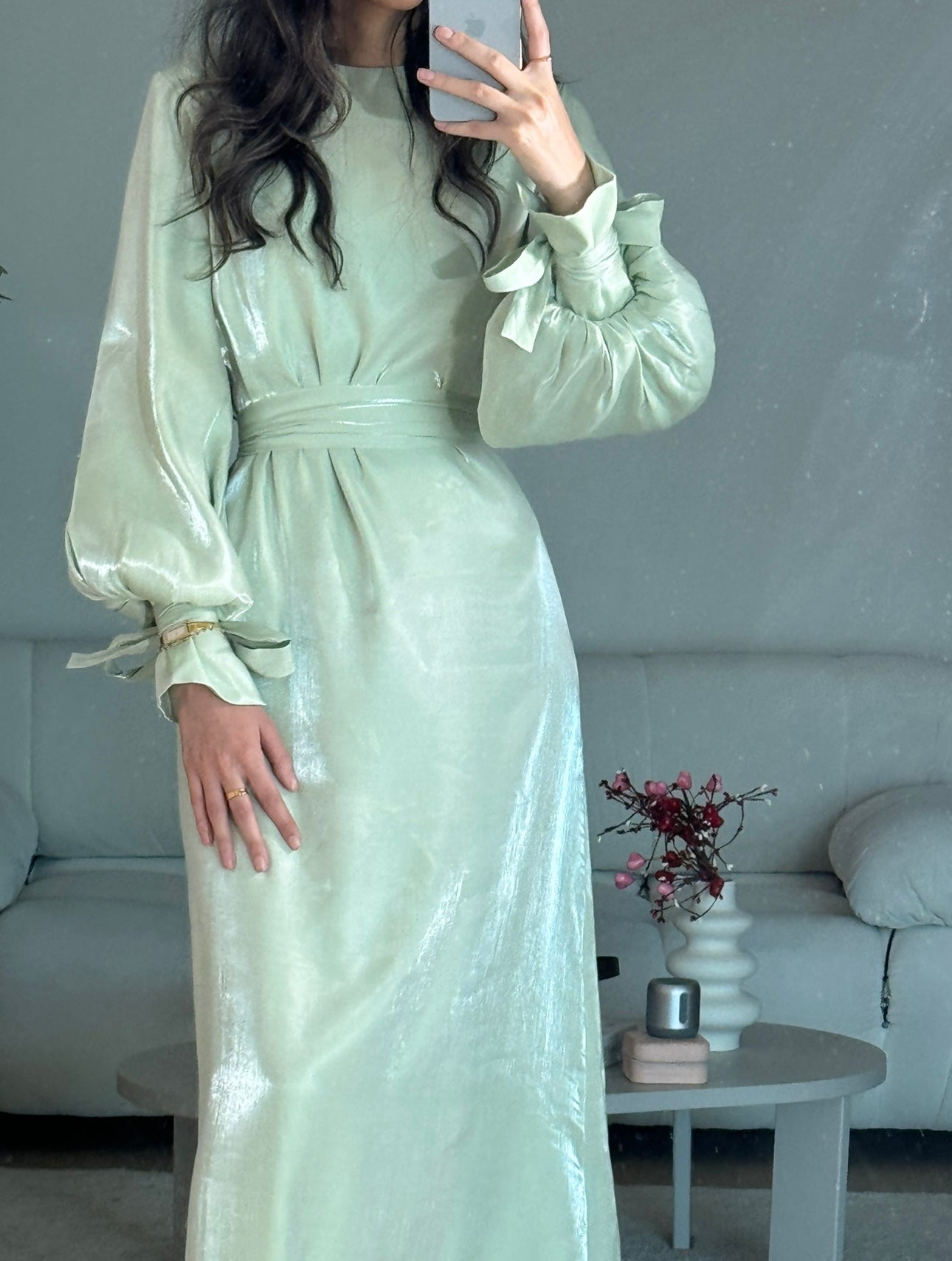Inaas Pale Green
